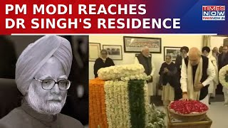 Prime Minister Narendra Modi Arrives at Manmohan Singh's Residence to Pay Final Tribute| Latest News