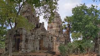 Top of Phnom Banan Temple កំពូលប្រាសាទភ្នំបាណន់