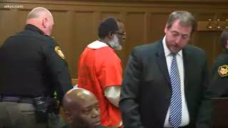 Man accused of killing family of 7, couple in Akron arsons makes court appearance