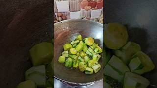 পটল ভাজা । #bengali #recipe #youtubeshorts #share #home #kitchen #youtube #video