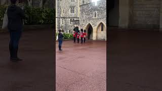 Guard shouts make way! #shorts#shouts#soliders#windsor