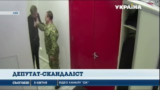 Нардеп Барна напав на представника команди Зеленського