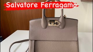 【Salvatore Ferragamo】30万超え！フェラガモstudio bagの紹介