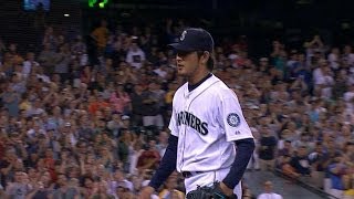 OAK@SEA: Iwakuma fans eight over 8 2/3 innings