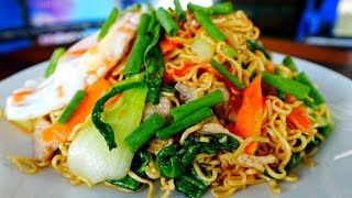 របៀបធ្វើ មីឆាសាច់ជ្រូក - Stir Fried Noodle with Pork