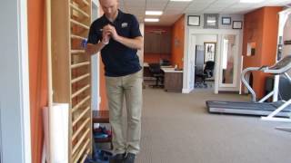 Lateral Step Down for hip strengthening