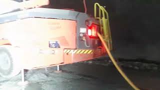 sandvek jumbo drill/Drilling inside tunnel /