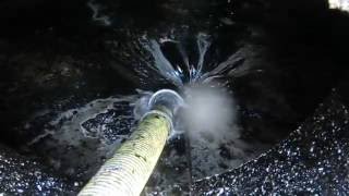 Amazing: Alfaluz Petromax® cleans extremely difficult oil sludge from storage tank.