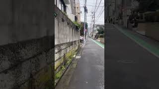 新宿区信濃町　裏道　　　　　　　　　　　　　　Back road of Shinano-cho, Shinjuku-ku