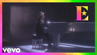 Elton John - I Guess That's Why They Call It The Blues