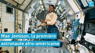Mae Jemison, première astronaute afro-américaine, nous parle de "l'importance d'avoir des modèles"