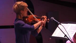 Sieben Rosen Hat Ein Strauch - performed by Chrysanthe Tan