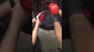 Snap on vs Mac tools 1/2 cordless impact