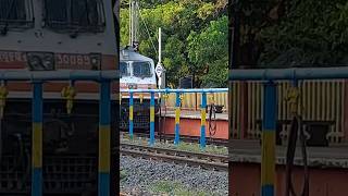 indian Railways very rare locomotives at Mayiladuthurai Junction 😱😱😱 #trainfansouthzone