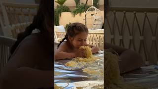 OOPS 🤭🤩 Sophie’s face at the end 💀🤣 #family #mom #funny #pasta #table #dinner #food #weird