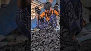 Proses setelah di pembakaran di gudang tanilapa . #arangbatokkelapa #charcoal #coconut #eropa #arab