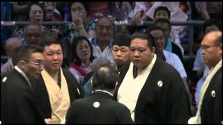 Nagoya15 Day 01, Myogiryu vs Harumafuji