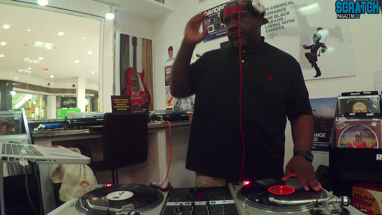 DJ B-SHARP X Zoom Q2N At Record & Rarities, Springfield, VA - YouTube