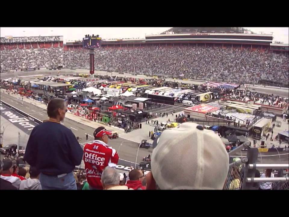 Bristol Motor Speedway Food City 500 - YouTube