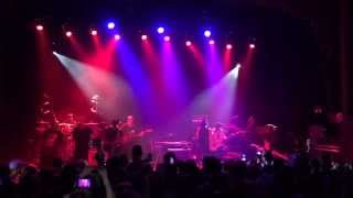 D'Angelo - Untitled (How Does It Feel) [06/27/2015, Detroit, MI]