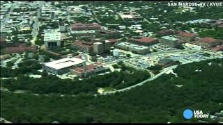 800 students mistakenly told they got into college