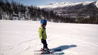 Geilo -  Blue slopes from Kikut by 5 year old