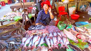 Chhouk Meas Market in Phnom Penh City