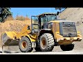 Operating Giant Cat 950K Loader