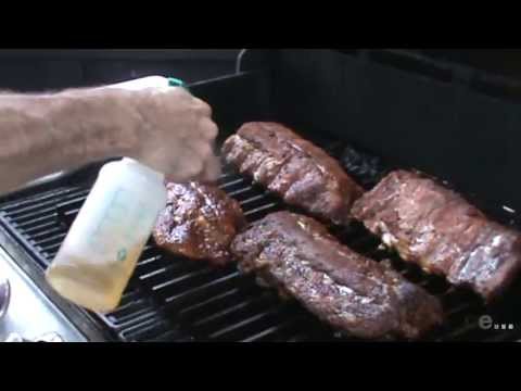 Setup for Grilling Ribs on a Gas Grill Setup for Grilling Ribs on a Gas Grill