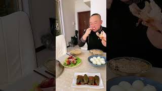 搞笑夫妻美食 couple food funny eating