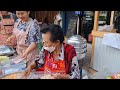 old market in din daeng area bangkok wat taphan morning market