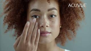 Inserting Your Contact Lenses