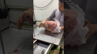 50kg Boneless outside Beef Meat Cutting Big Cube With Machine Skills #shorts😮😮