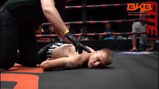 Huge bare knuckle knockout #bkb #bareknuckleboxing #boxing #ko #knockout