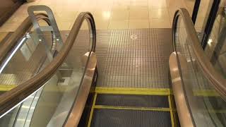 福屋・広島駅前店のエスカレーター（日立製・下りのみ）10F～B2 Escalator, Fukuya Hiroshima Ekimae shopping mall（HITACHI）