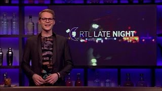 De Headlines van vrijdag 15 januari 2016 - RTL LATE NIGHT