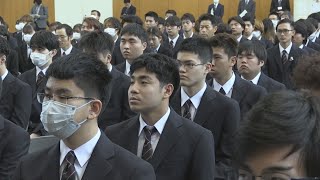 最年長は異色の経歴47歳　県立農業大学校に農業の担い手目指す77人入学