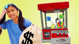 Wendy Pretend Play Claw Machine with Toys Kids Story