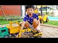 예준이의 자동차 장난감 조립놀이 포크레인 트럭놀이 Car Toy Assembly with Excavator