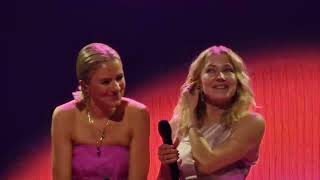 Dagny & Astrid S - Pretty (Live at Oslo Spektrum 18.11.2023)