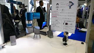 シャープ 協働ロボットとの対話 2017国際ロボット展