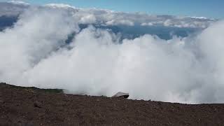 2022年08月21日　岩手山からダイナミックな雲を俯瞰