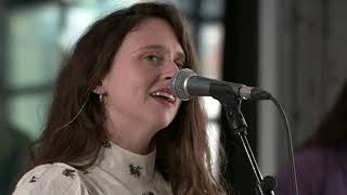 Waxahatchee - Can't Do Much (Live on KEXP)