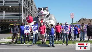 How union workers, riders and businesses are feeling about the LIRR strike