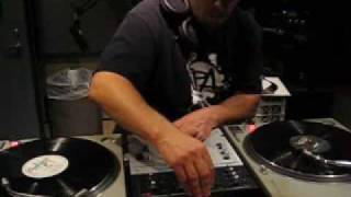 DJ3RDRAIL MIXTAPE KING 10/27/08 PART 1 WNUR NO SERATO HIP HOP MIX