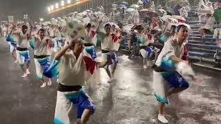 阿波踊り3日目　14日午後8時すぎ　藍場浜演舞場