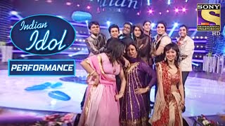 Indian Idol Contestants ने 'Desi Girl' पे दिया एक Amazing Performance! | Indian Idol Season 4