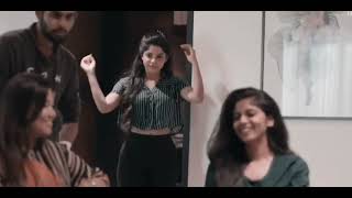 Adiye Poove kadhal Pookum Poove Love whatsappstatus#adiyesong #adiye #viral #lovestatus