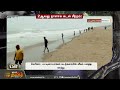 கொந்தளிக்கும் மெரினா கடற்கரை...சீறி எழும் அலைகள் marina beach rough sea rain news