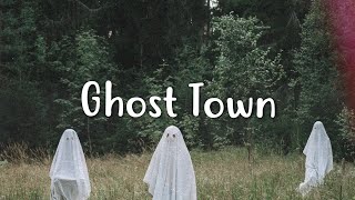 JVKE - ghost town (Lyrics)